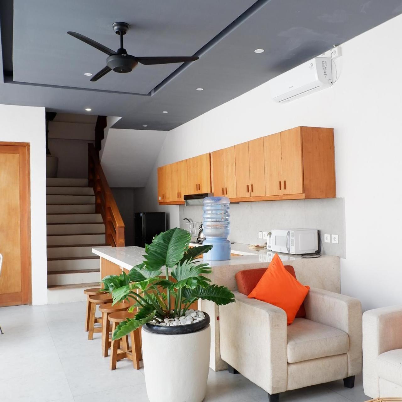 Apple Villa & Suite Seminyak Экстерьер фото